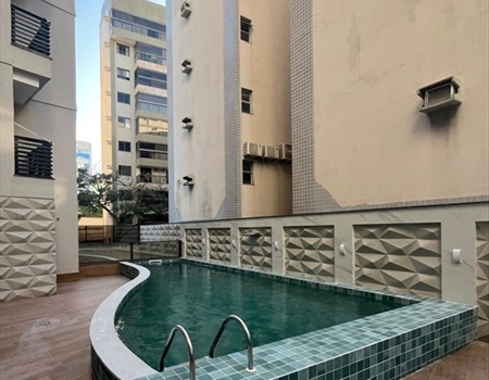 Apartamentos de 02 quartos  na Orla de Jardim Camburi.