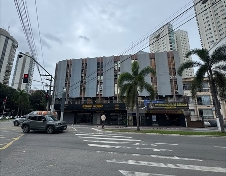 Sala para alugar em Santa Helena , Vitória. 