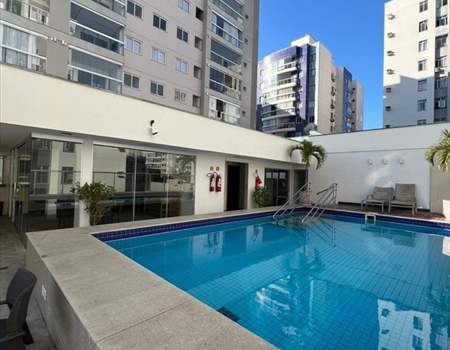 Excelente apartamento de 2 quartos em Jardim Camburi.