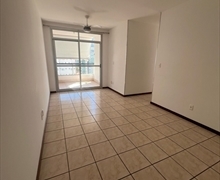 Excelente apartamento na quadra do mar em Jardim Camburi. 