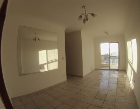 Apartamento climatizado com 03 quartos sendo 01 suíte