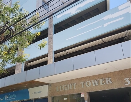 Sala comercial com banheiro em Santa Lúcia
