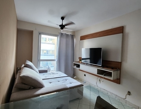 Apartamento mobiliado em Jardim Camburi. 