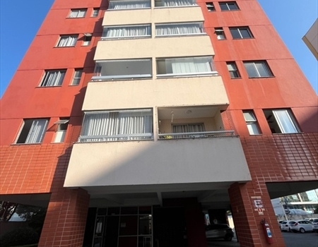 Apartamento com 2 quartos com armários e sol da manhã em Jardim Camburi - Vitória - ES